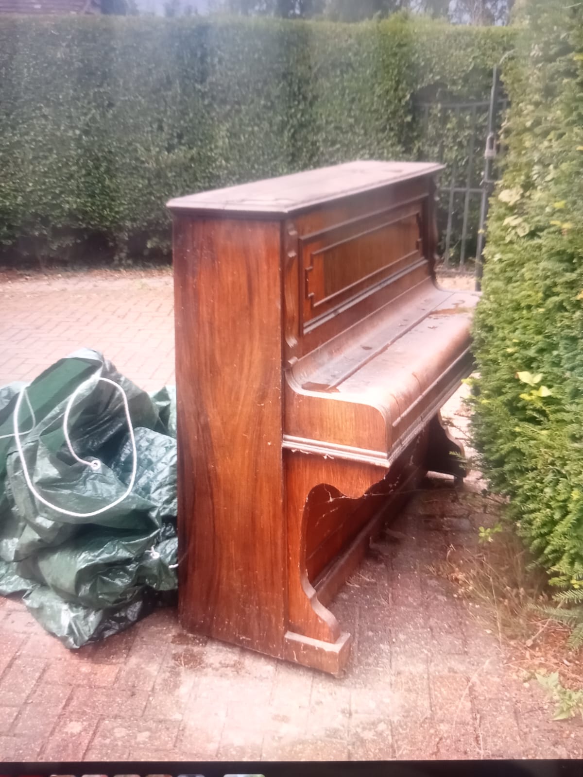 Affordable & Professional Piano Removal Service